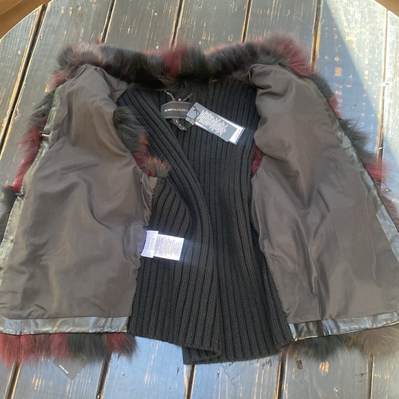 BCBG “Hudson” Fur Vest - Picture 8 of 13